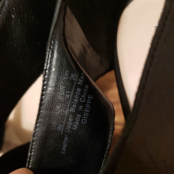 FRANCO SARTO | CROSS STRAP LEATHER WEDGE HEELS - Picture 9 of 9